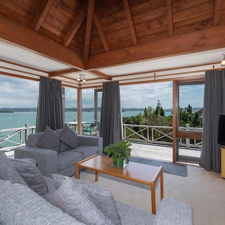 Te Maiki Escape - Russell Holiday Home Exteriör bild